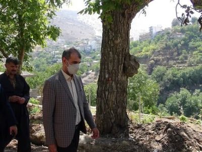 انتقال آب به باغات پاوه