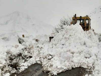 بارش برف در ملندو پاوه