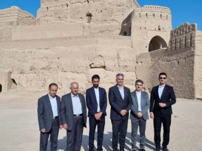 بازدید شهردار و شورای باینگان از میبد