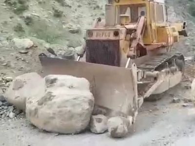 بلدوزر شهرداری باینگان