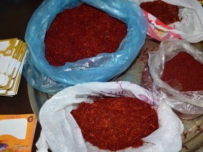 محموله زعفران قاچاق در پاوه توقیف شد