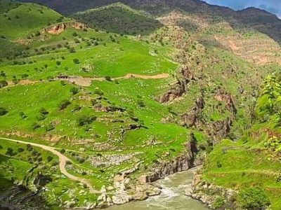 مرز سازان