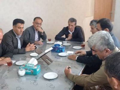 نشست بررسی مشکلات تاکسی‌داران پاوه