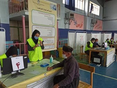 واکسیناسیون کرونا در روانسر