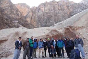 حضور تیم تخصصی صخره نوردی استان کرمانشاه به همراه کوه نورد آلمانی در باینگان/ عکس