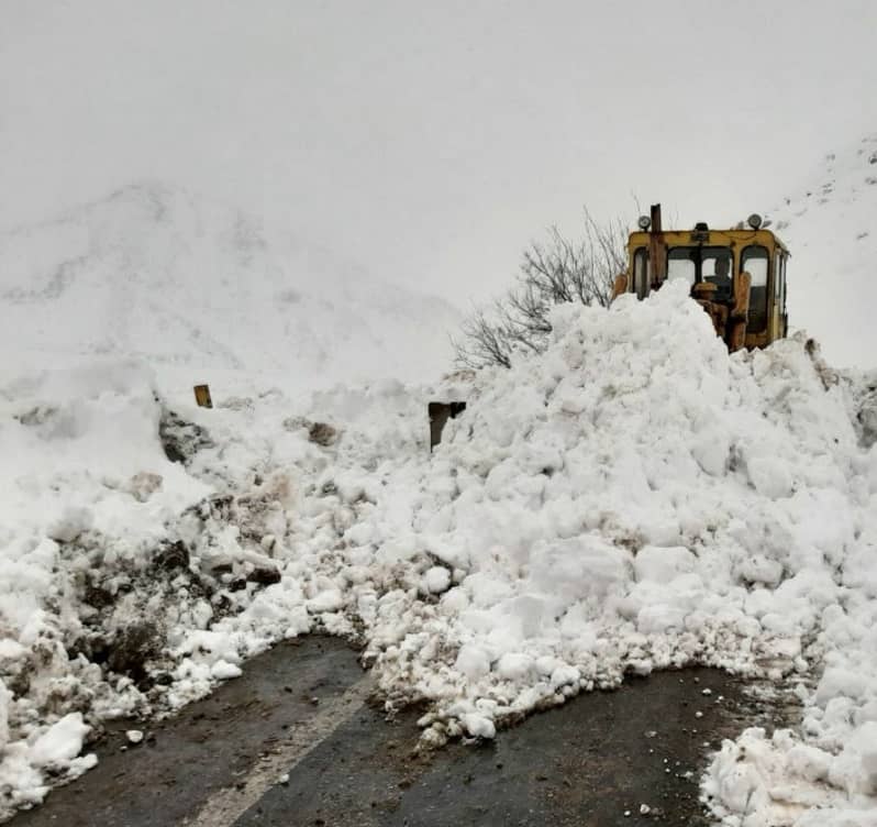 بارش ۱۶۰ سانتیمتر برف در شهرستان پاوه