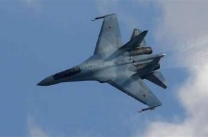 پرواز جنگنده‌های ارتش در آسمان پاوه