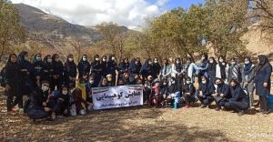 همایش کوهپیمایی دانش آموزان دختر منطقه باینگان برگزار شد